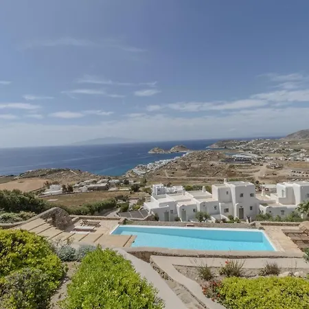 Cycladic Boungainvillea بيت للعطل كالافاتيس
