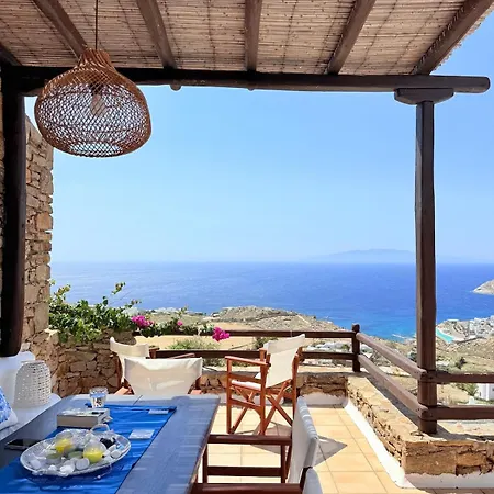 Cycladic Boungainvillea * كالافاتيس