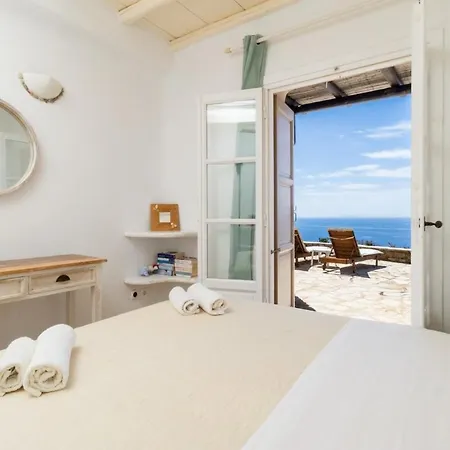 بيت للعطل Cycladic Boungainvillea كالافاتيس